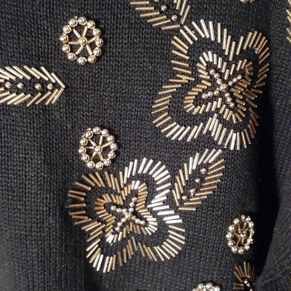 Ladies sweater - Picture 5 of 6